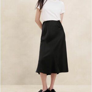 NWT Elegant Black Bias-Cut Midi Skirt